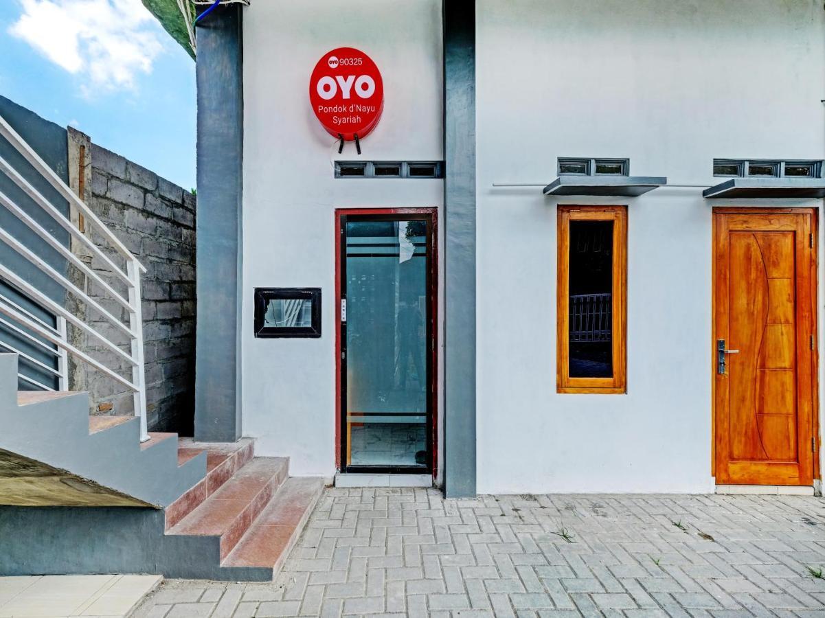 OYO 90325 Pondok Dnayu Syariah Jarakan Bagian luar foto