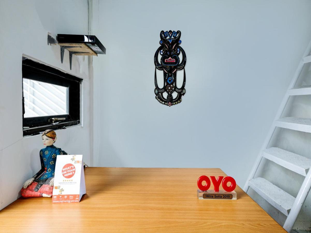 OYO 90325 Pondok Dnayu Syariah Jarakan Bagian luar foto